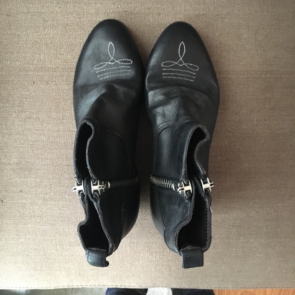 SOLD Golden Goose Viand Black Ankle Boots 37 NWT - Picture 5 of 8